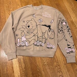 Disney Winnie the Pooh Tan Sweatshirt Sz Small NWOT